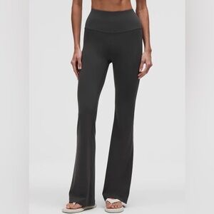 Lululemon Groove Black Flared Leggings - 6